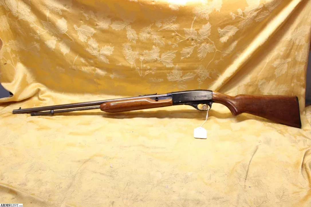 1965 Remington Model 552 Speedmaster .22 LR Semi-Automatic Rifle from Ted’s Pawn Shop near Norwood, Ohio, USA