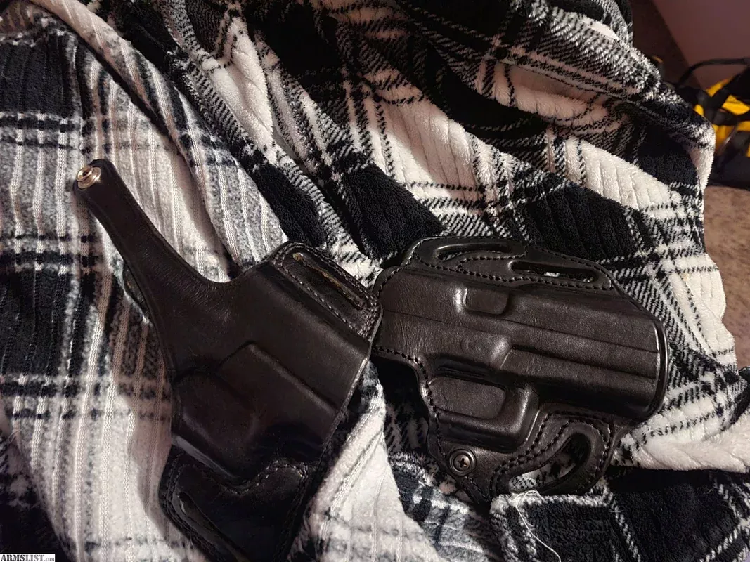 2 Sig P226/P220 holster near Whitehall, Columbus, OH