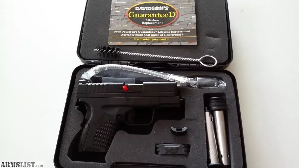 9mm springfield armory from George Velez Guns near southgate, Detroit, MI